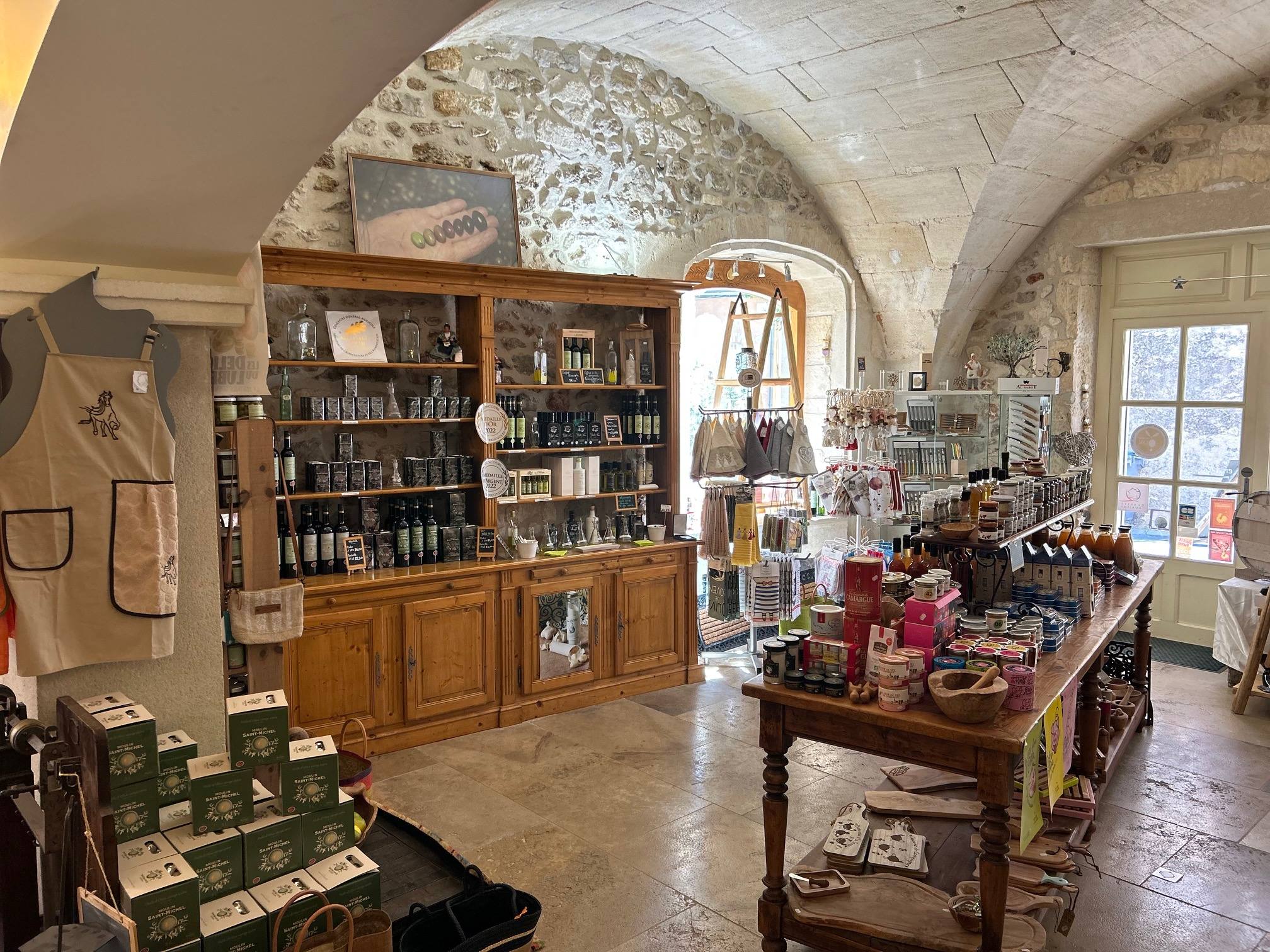 Huile d'olive AOC Provence - Moulin Saint-Michel 